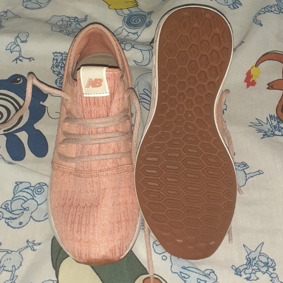 New Balance Fresh Foam Cruz Decon V2 Running Fitness Shoes Ladies 7 - Picture 6 of 6